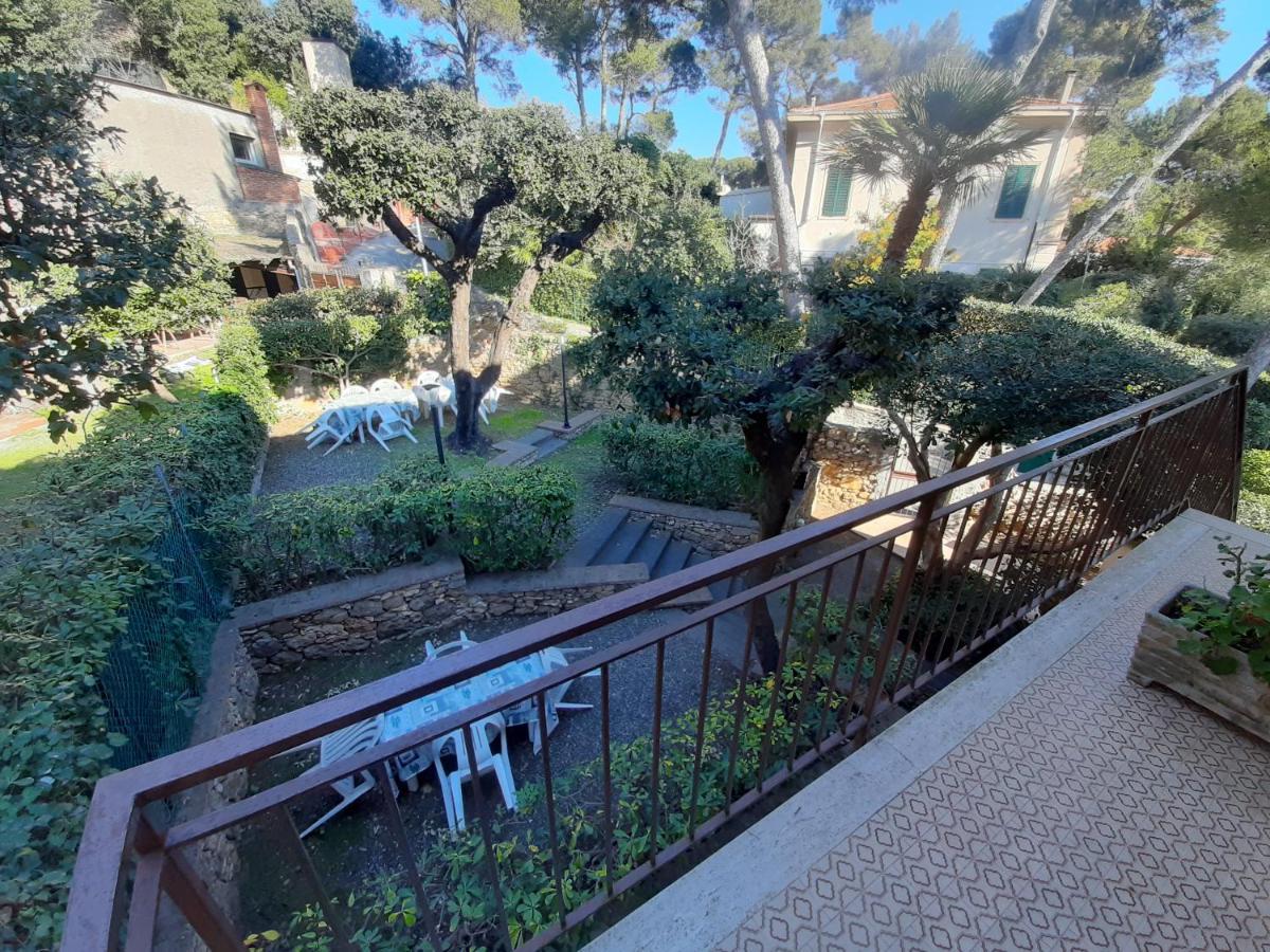 Villa Violetta Castiglioncello Extérieur photo