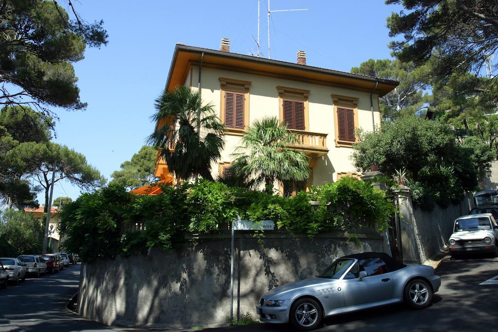Villa Violetta Castiglioncello Extérieur photo