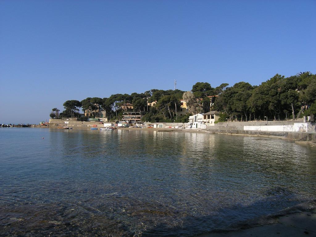 Villa Violetta Castiglioncello Extérieur photo