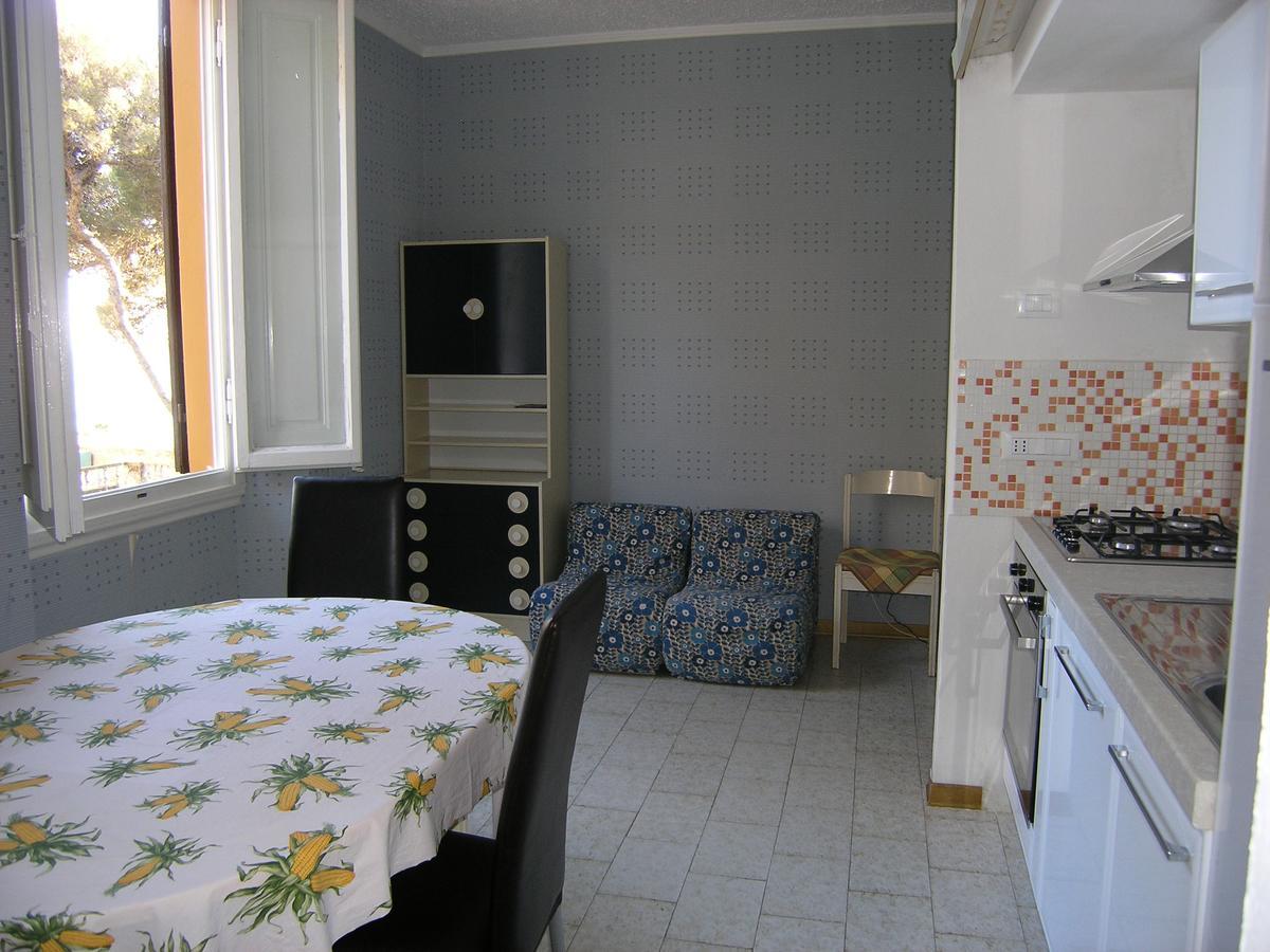Villa Violetta Castiglioncello Extérieur photo