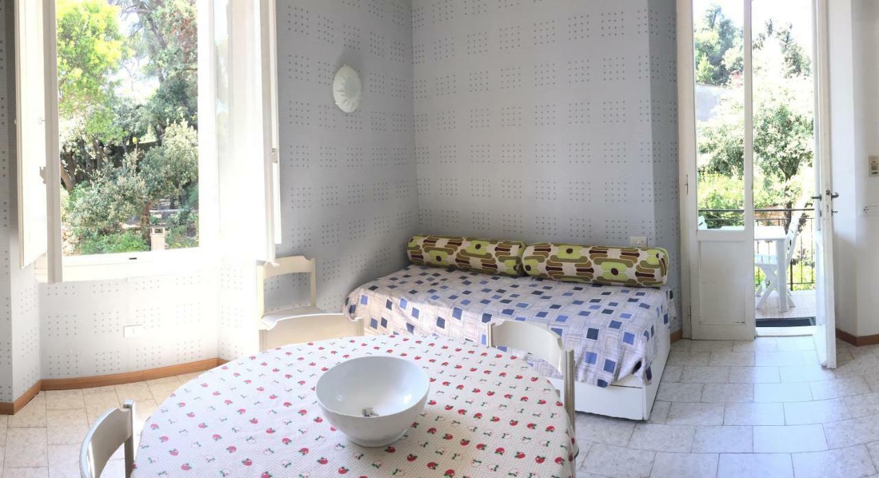 Villa Violetta Castiglioncello Extérieur photo
